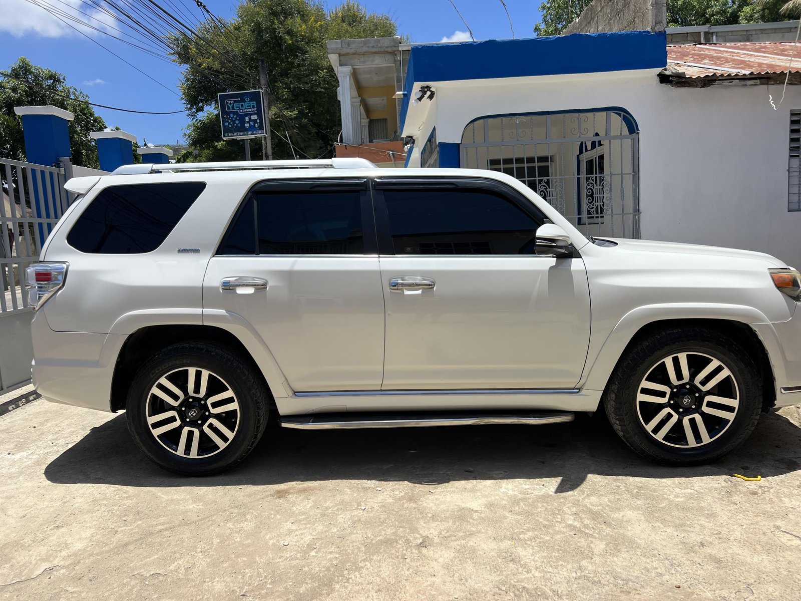 4RUNNER LIMITED